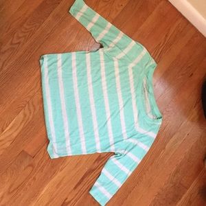 Girl’s crew neck shirt